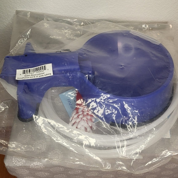 NWT Easy Clean Auto-Fill Water Bowl for Pets - Picture 4 of 6
